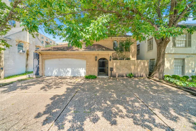 $4,500 | 2244 Sul Ross Street, Houston, TX 77098