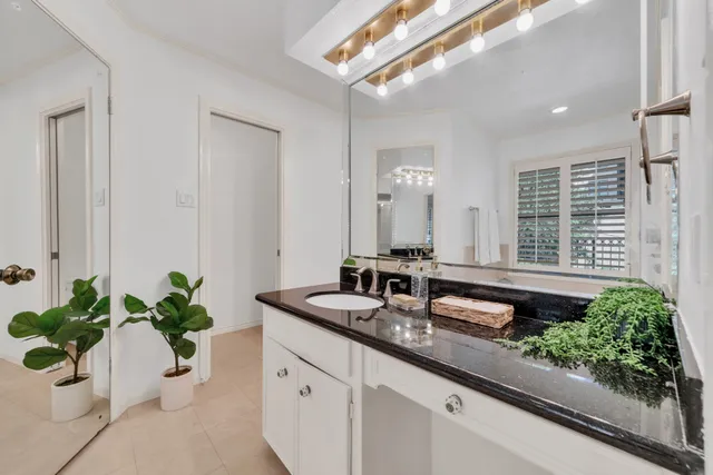 a close view of sink and mirror