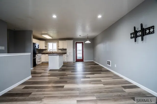 $384,900 | 2202 Saddle Lane, Idaho Falls, ID 83402