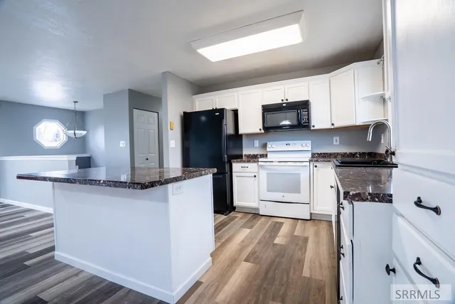 $384,900 | 2202 Saddle Lane, Idaho Falls, ID 83402