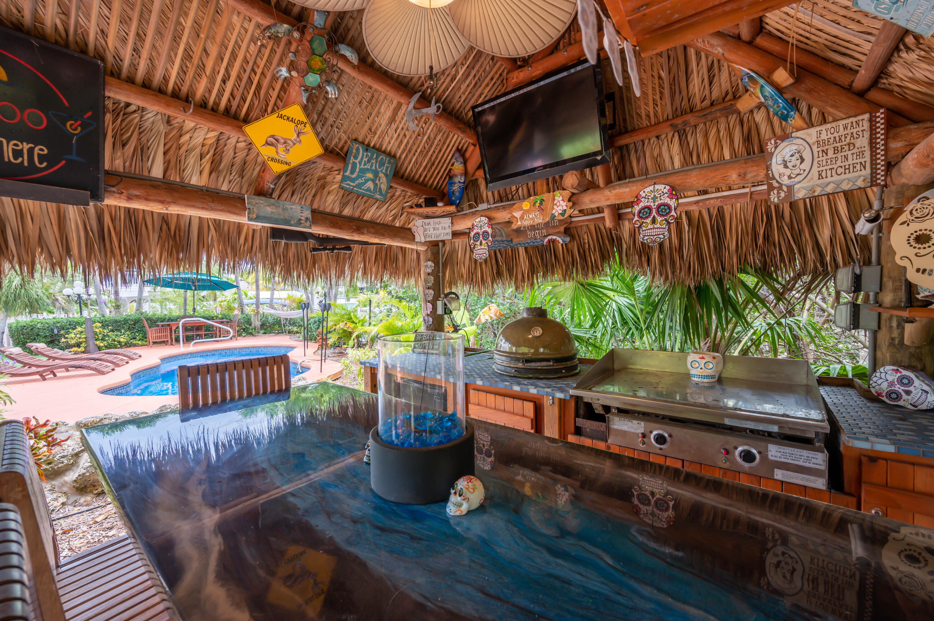 29072 Cedar Drive Big Pine Key, FL 33043 - Photo 27 of 59 Tiki Hut