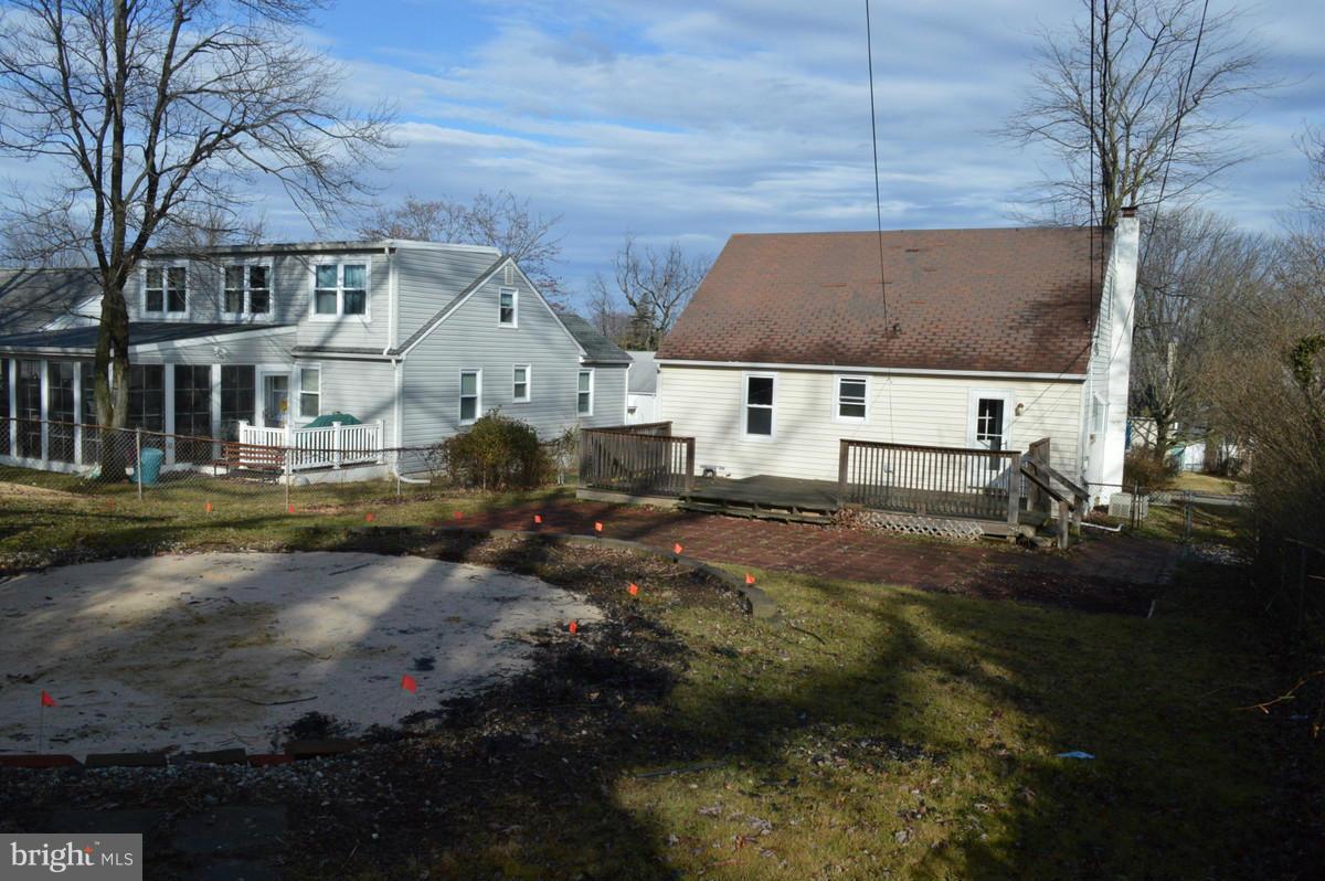 519 Shipley Road Linthicum Heights, MD 21090 - Photo 12 of 12 Exterior (Rear)