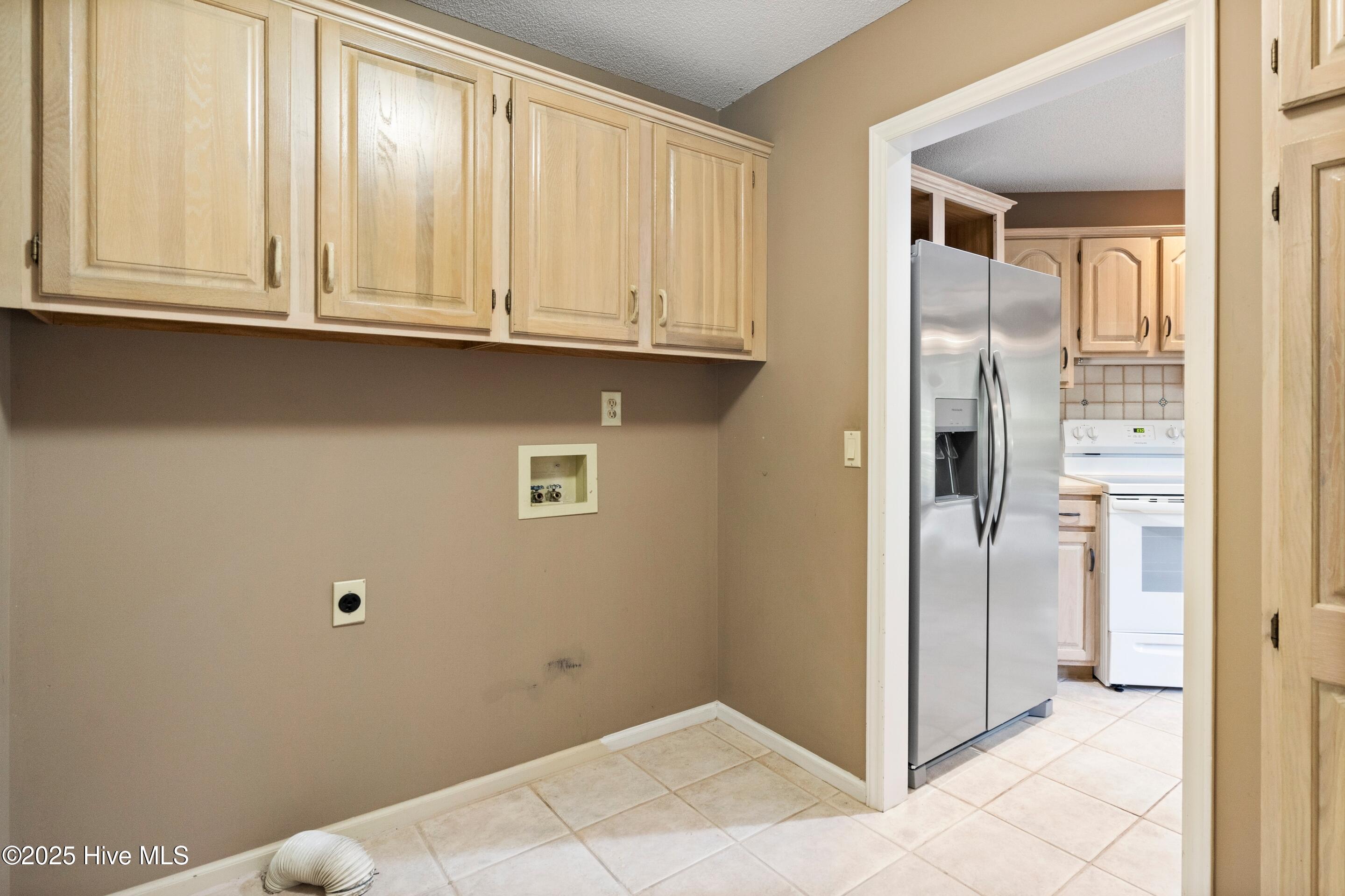 153 Olde Point Road Hampstead, NC 28443 - Photo 8 of 21 laundry