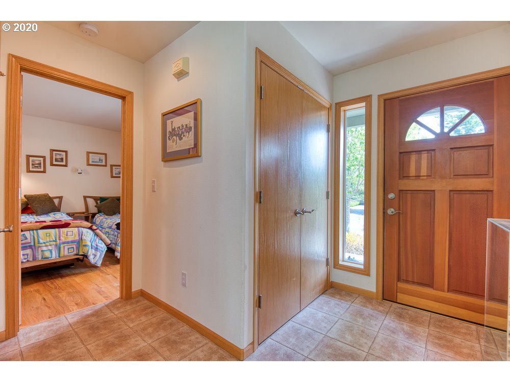 2331 Willow Loop Florence, OR 97439 - Photo 14 of 31 Gallery Image 14