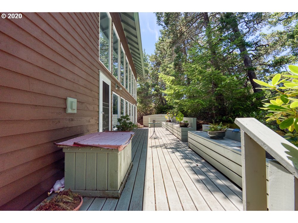 2331 Willow Loop Florence, OR 97439 - Photo 26 of 31 Gallery Image 26