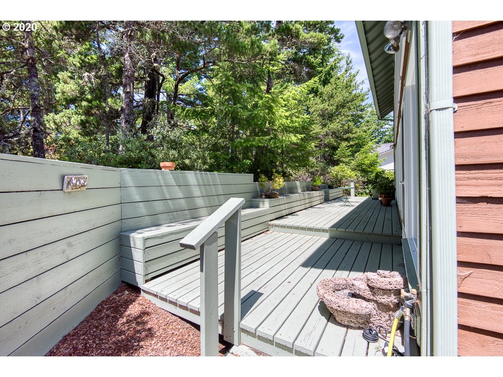 2331 Willow Loop Florence, OR 97439 - Photo 29 of 31 Gallery Image 29