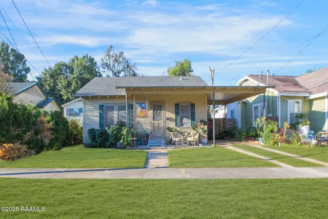 $1,200 | 310 Cleveland Street, Lafayette, LA 70501