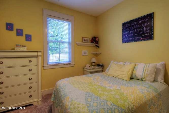 7612 Mallow Road Wilmington, NC 28411 - Photo 24 of 33 7612 Mallow Rd-small-024-27-Bedroom 2-66