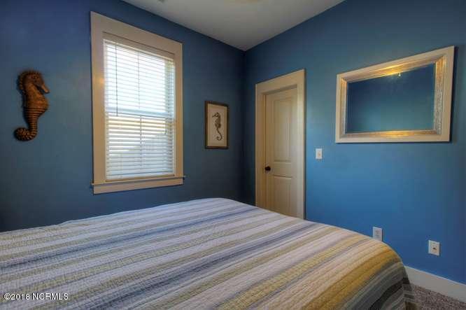 7612 Mallow Road Wilmington, NC 28411 - Photo 26 of 33 7612 Mallow Rd-small-026-24-Bedroom 3-66