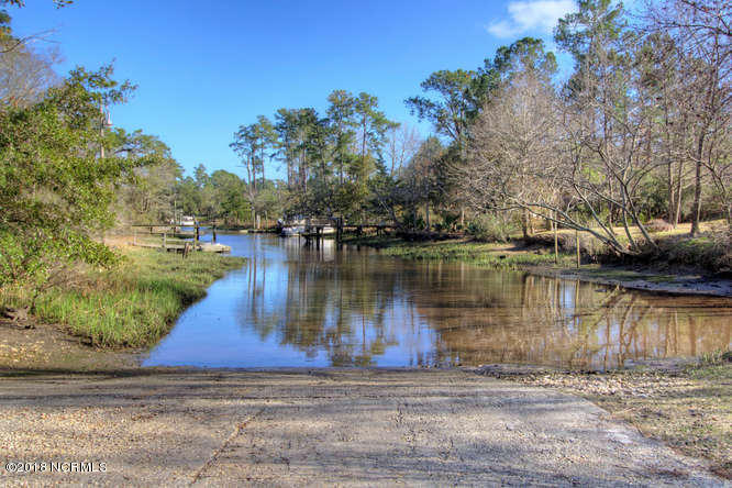 7612 Mallow Road Wilmington, NC 28411 - Photo 31 of 33 7612 Mallow Rd-small-043-6-Community Boa