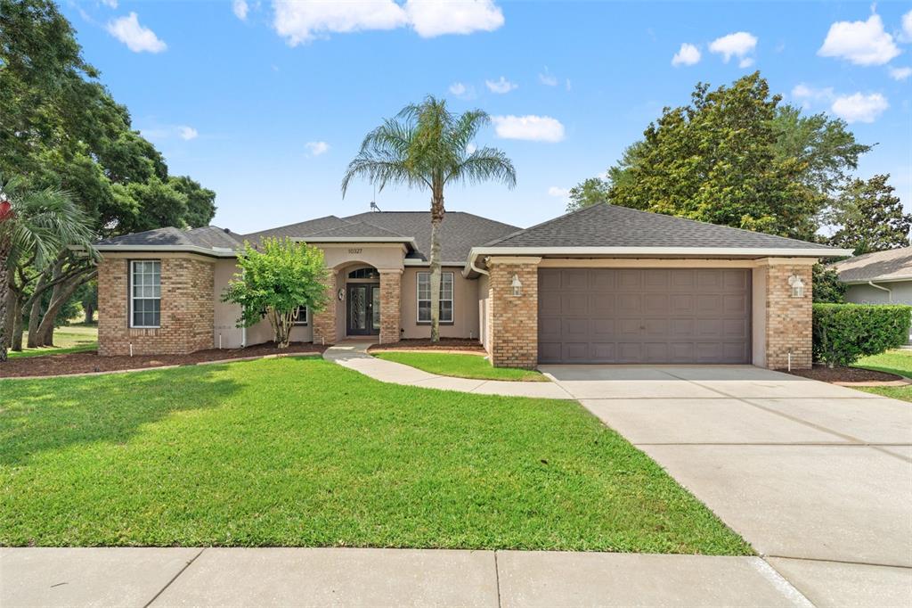 10327 Velvetseed Circle Spring Hill, FL 34608 - Photo 3 of 60