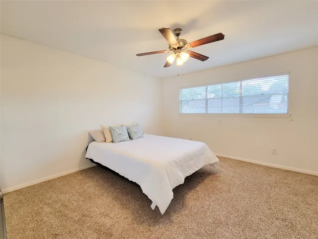 $2,100 | 2115 Forest Oaks Drive, Houston, TX 77017