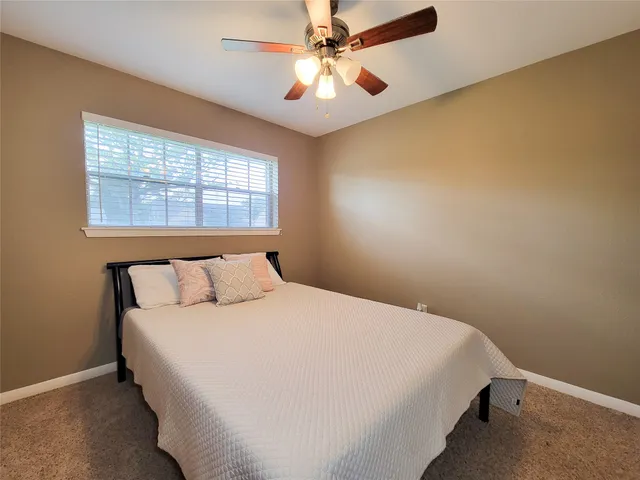 $2,100 | 2115 Forest Oaks Drive, Houston, TX 77017