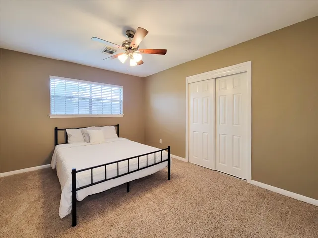 $2,100 | 2115 Forest Oaks Drive, Houston, TX 77017