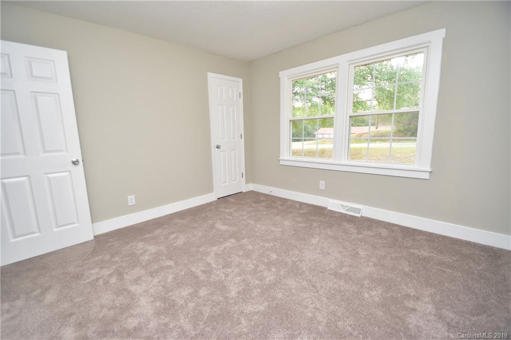 5265 Lewis Road Gastonia, NC 28052 - Photo 12 of 20 Gallery Image 12