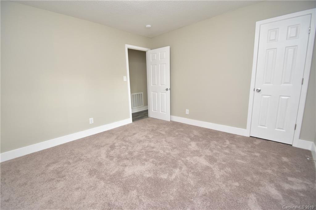 5265 Lewis Road Gastonia, NC 28052 - Photo 13 of 20 Gallery Image 13