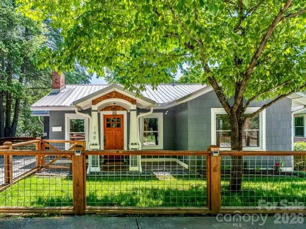 $625,000 | 148 Sand Hill Road, Asheville, NC 28806