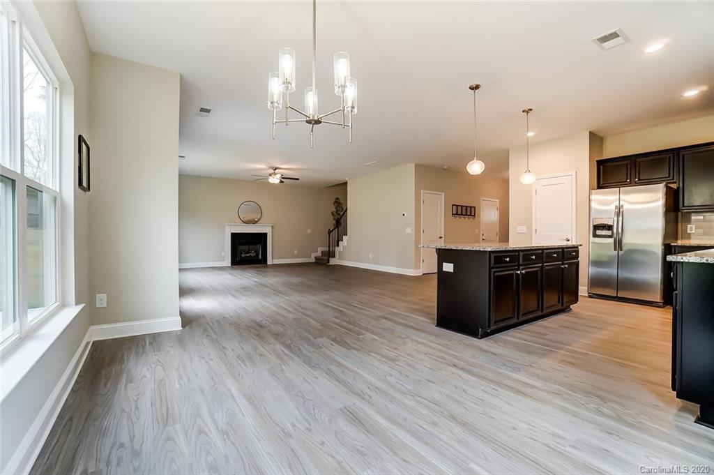 2906 Oakdale Road Charlotte, NC 28216 - Photo 14 of 42