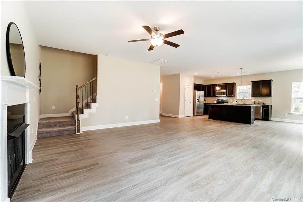 2906 Oakdale Road Charlotte, NC 28216 - Photo 17 of 42