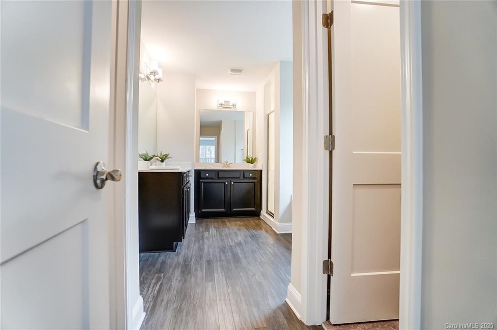 2906 Oakdale Road Charlotte, NC 28216 - Photo 21 of 42