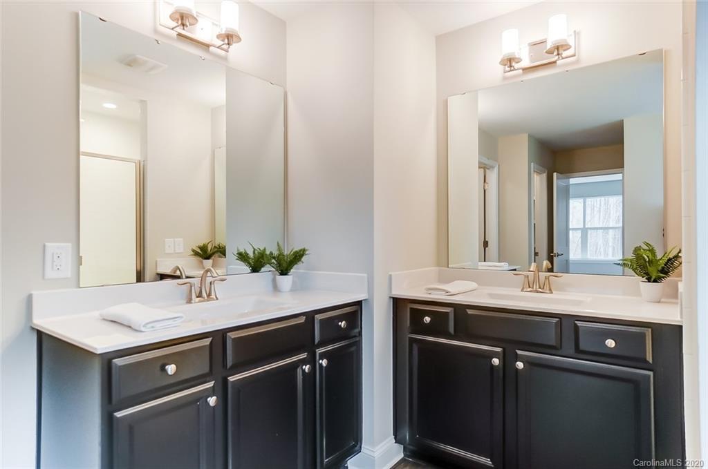 2906 Oakdale Road Charlotte, NC 28216 - Photo 23 of 42