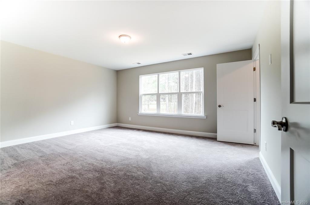 2906 Oakdale Road Charlotte, NC 28216 - Photo 26 of 42
