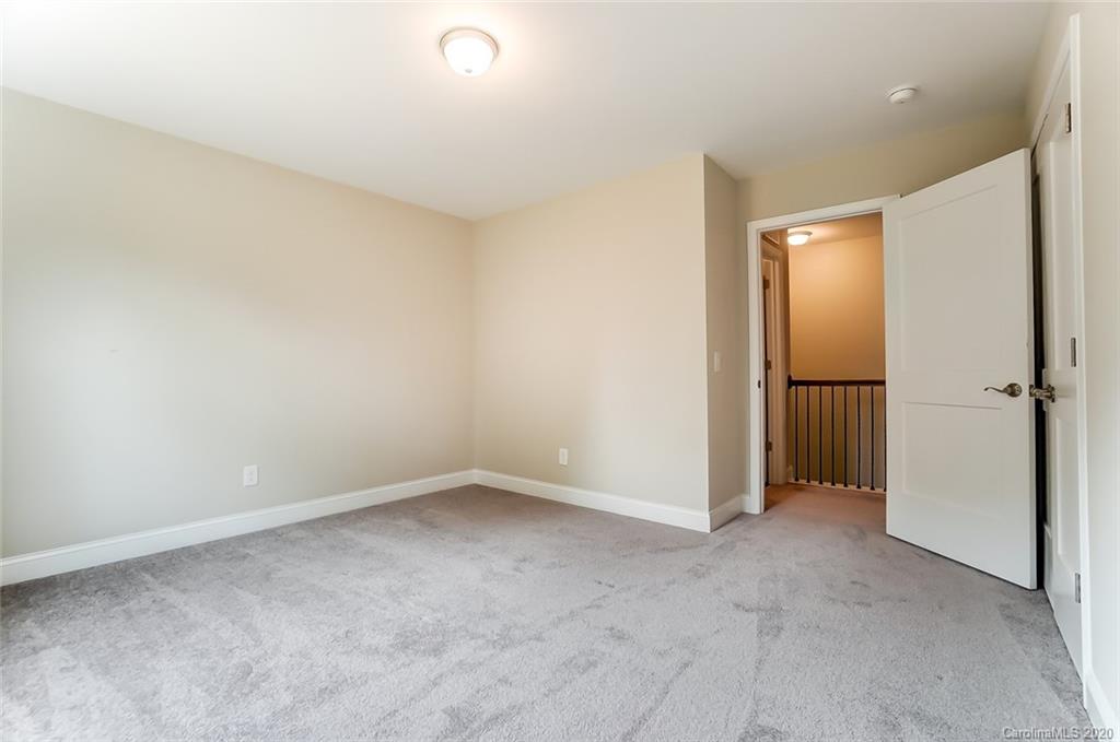 2906 Oakdale Road Charlotte, NC 28216 - Photo 36 of 42