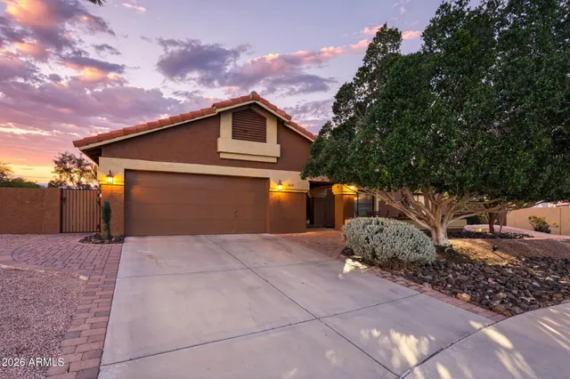 $699,900 | 4015 North San Gabriel Circle, Mesa, AZ 85215