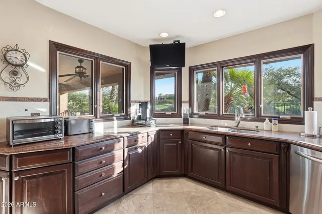 $699,900 | 4015 North San Gabriel Circle, Mesa, AZ 85215