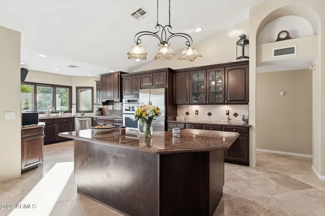 $699,900 | 4015 North San Gabriel Circle, Mesa, AZ 85215