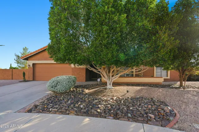 $699,900 | 4015 North San Gabriel Circle, Mesa, AZ 85215