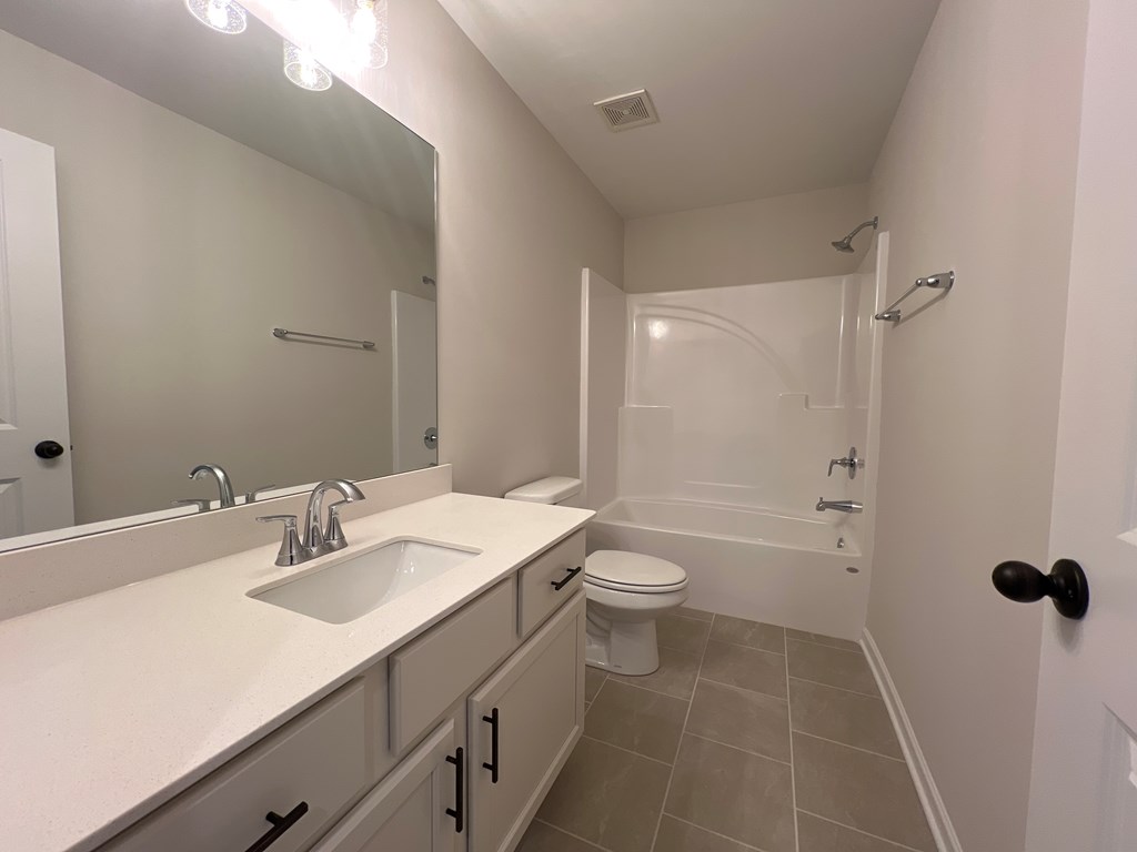 1925 Mallory Lane Opelika, AL 36804 - Photo 18 of 23