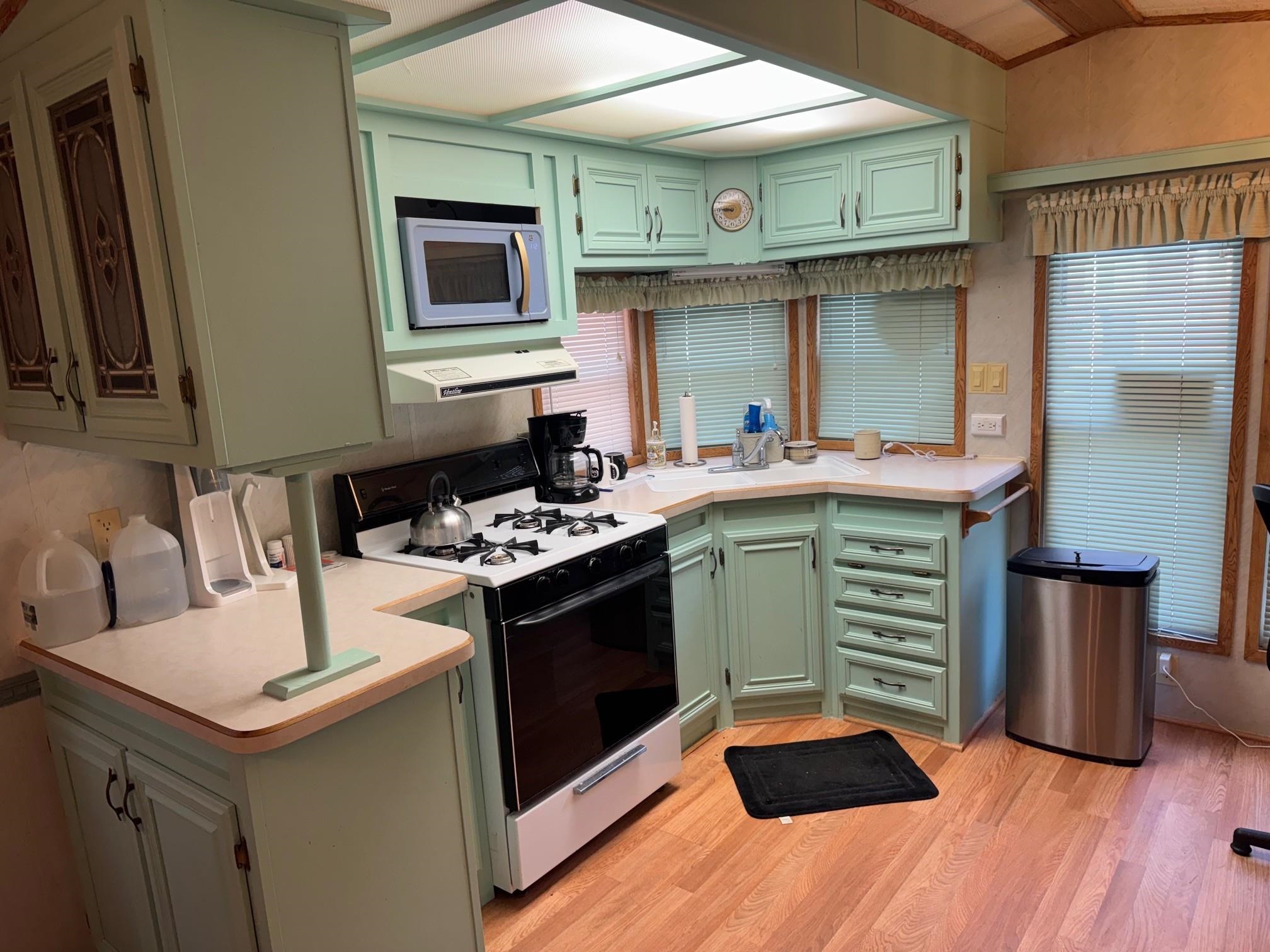 120 Springbrook Drive Wisconsin Dells, WI 53965 - Photo 17 of 38