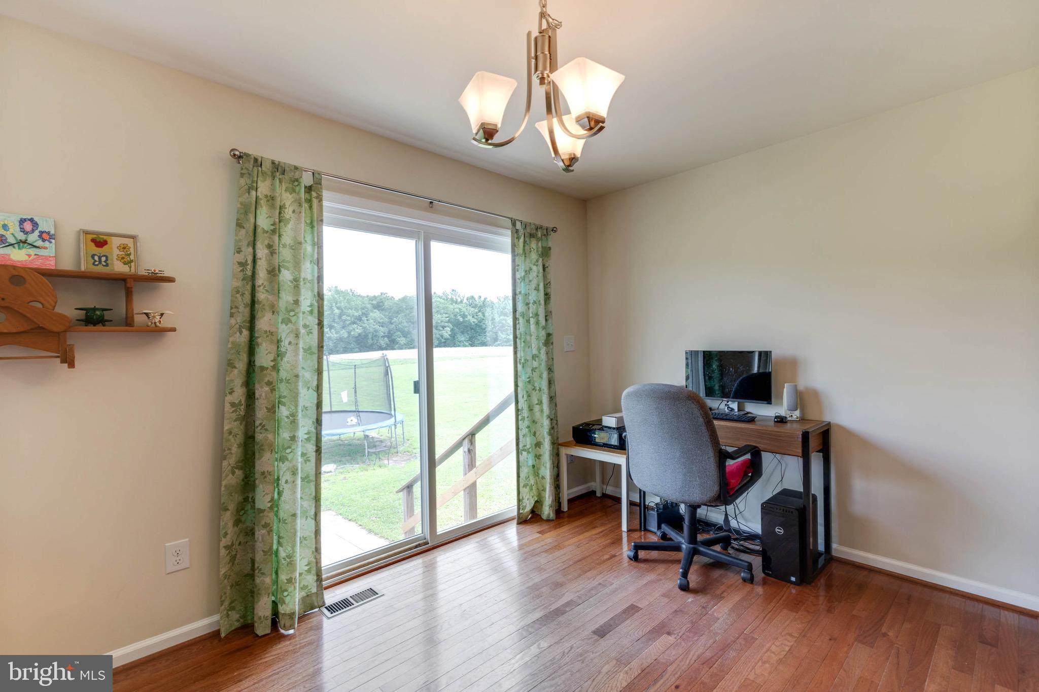 5755 Balls Mill Road Midland, VA 22728 - Photo 7 of 44 Gallery Image 7