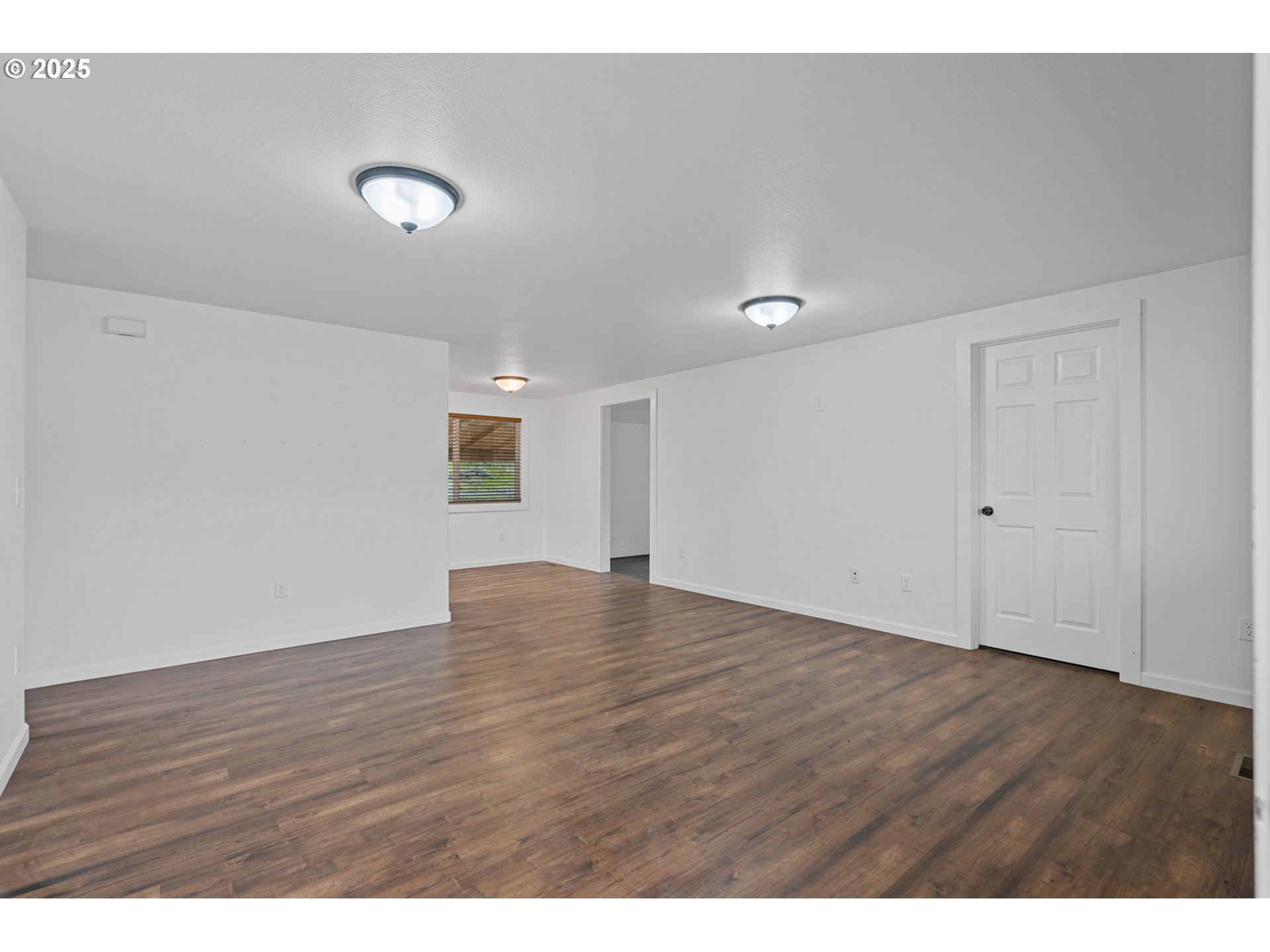 70981 Southwest Douglas Drive Pendleton, OR 97801 - Photo 12 of 26