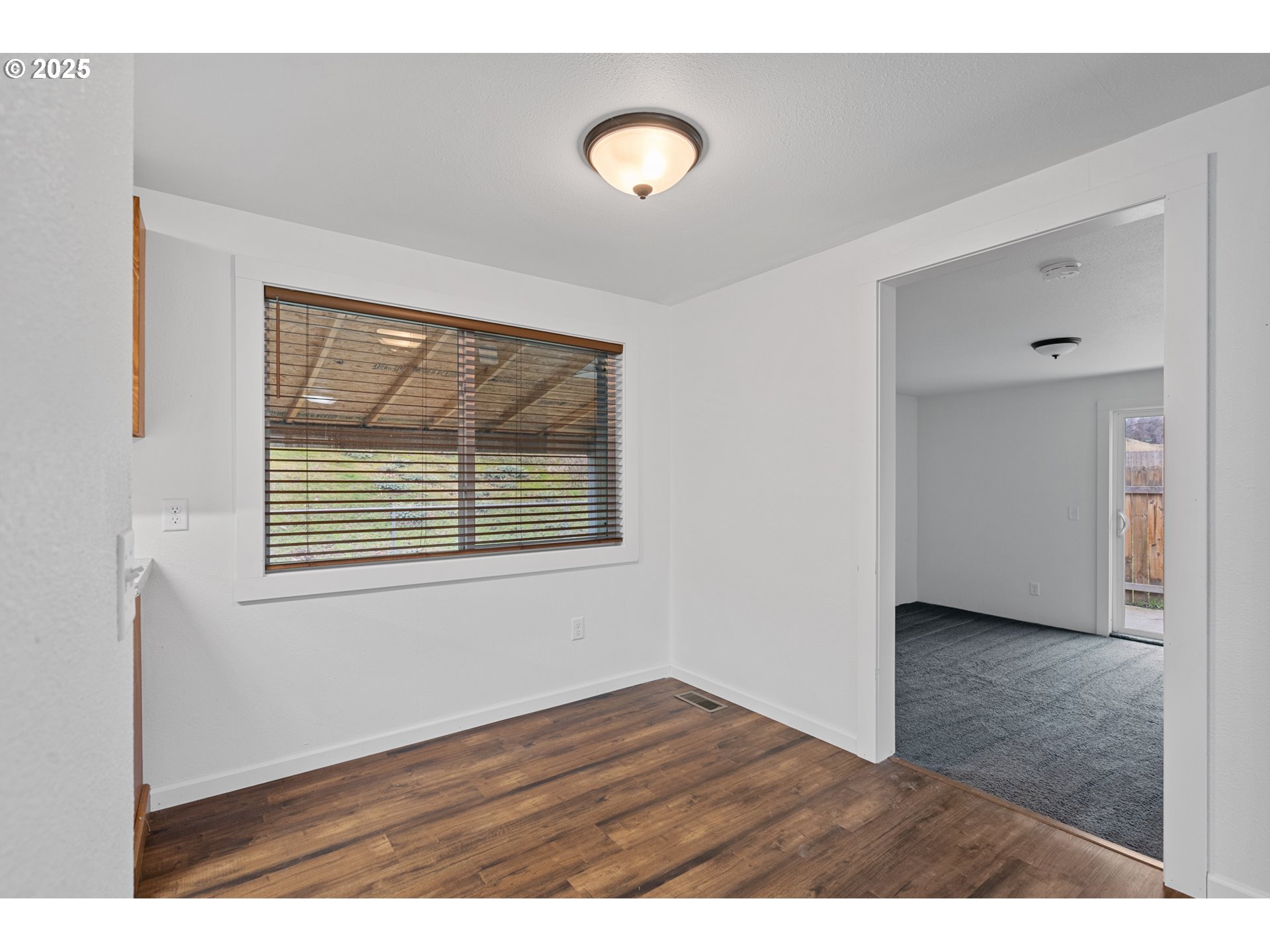 70981 Southwest Douglas Drive Pendleton, OR 97801 - Photo 14 of 26