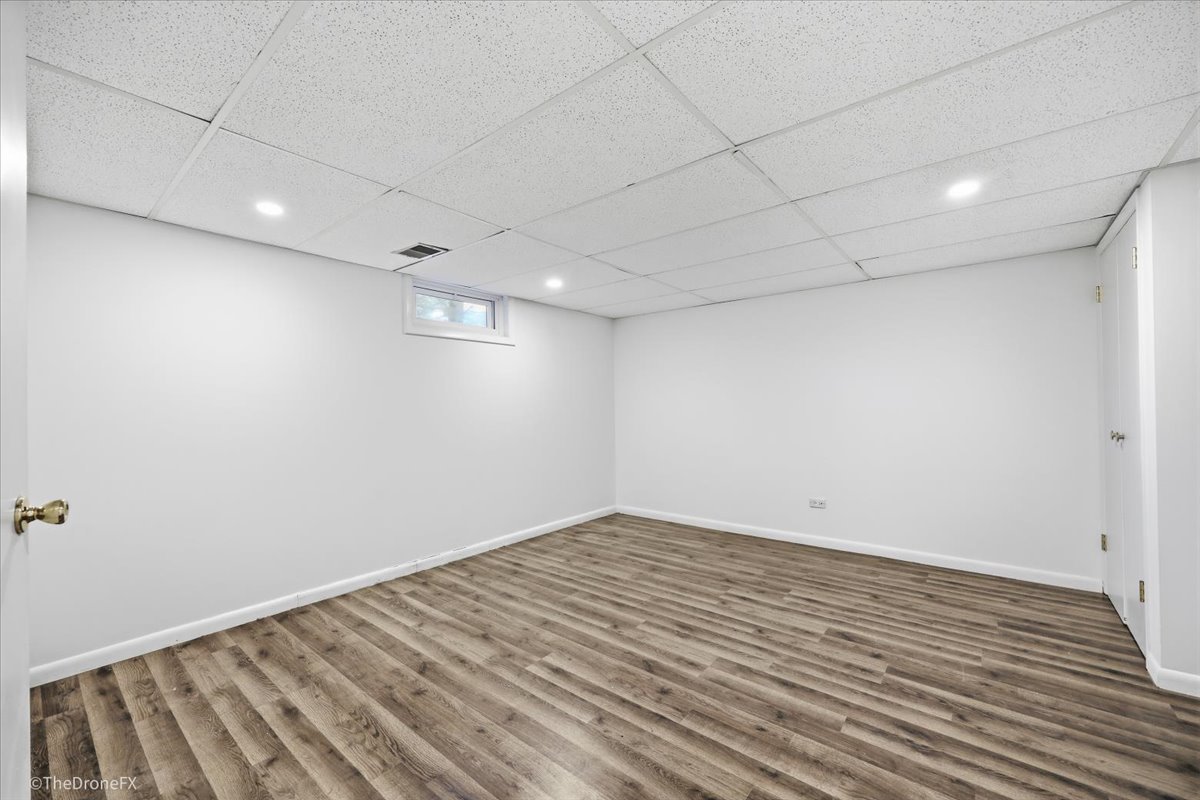 1519 Foothill Drive Wheaton, IL 60189 - Photo 24 of 44