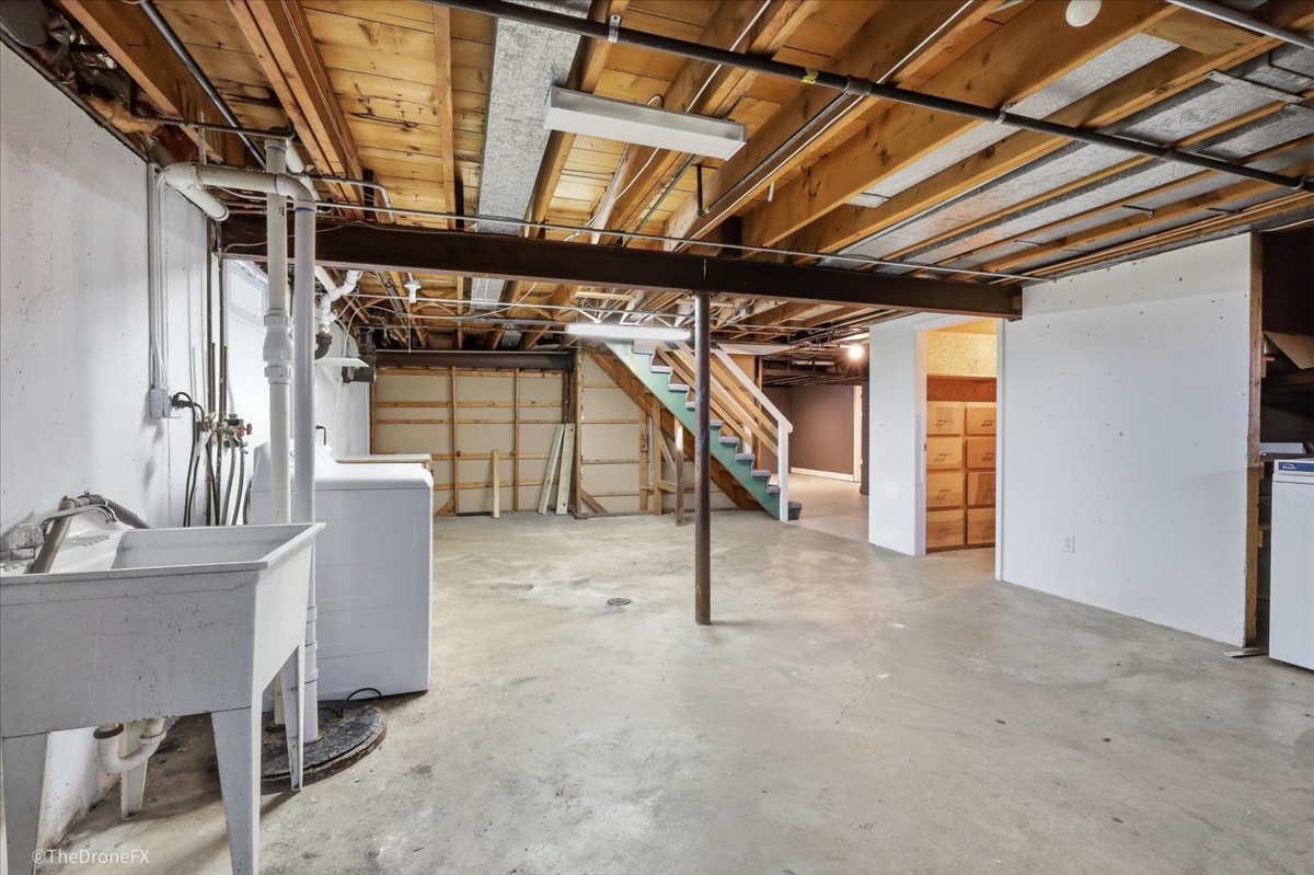 1519 Foothill Drive Wheaton, IL 60189 - Photo 28 of 44