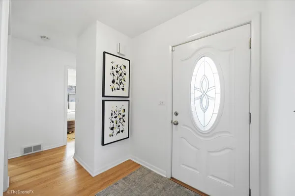 $550,000 | 1519 Foothill Drive, Wheaton, IL 60189