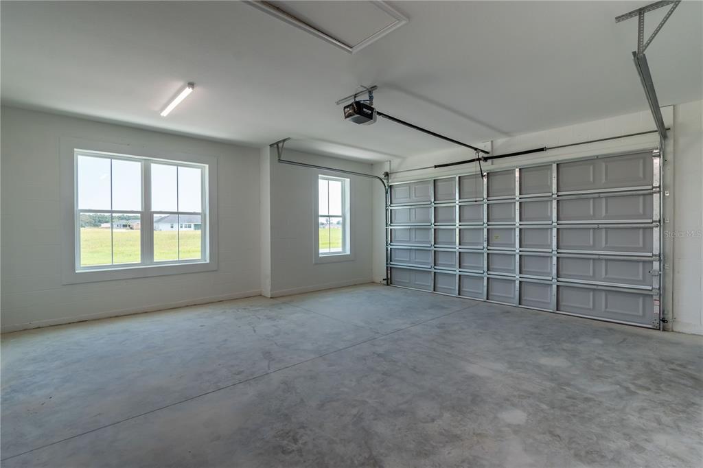 2073 Northwest 79th Loop Ocala, FL 34475 - Photo 39 of 75 a view of an empty room with a window