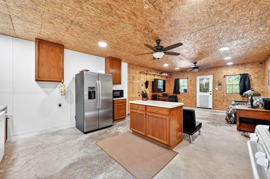1425 Raintree Road West Tawakoni, TX 75474 - Photo 11 of 27