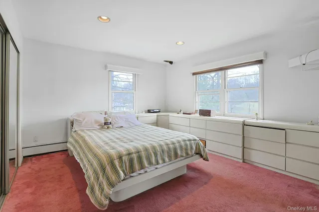 $849,000 | 14 Aspen Way, Thornwood, NY 10594