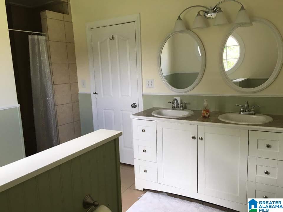 7334 Franklin Drive Bessemer, AL 35023 - Photo 18 of 37