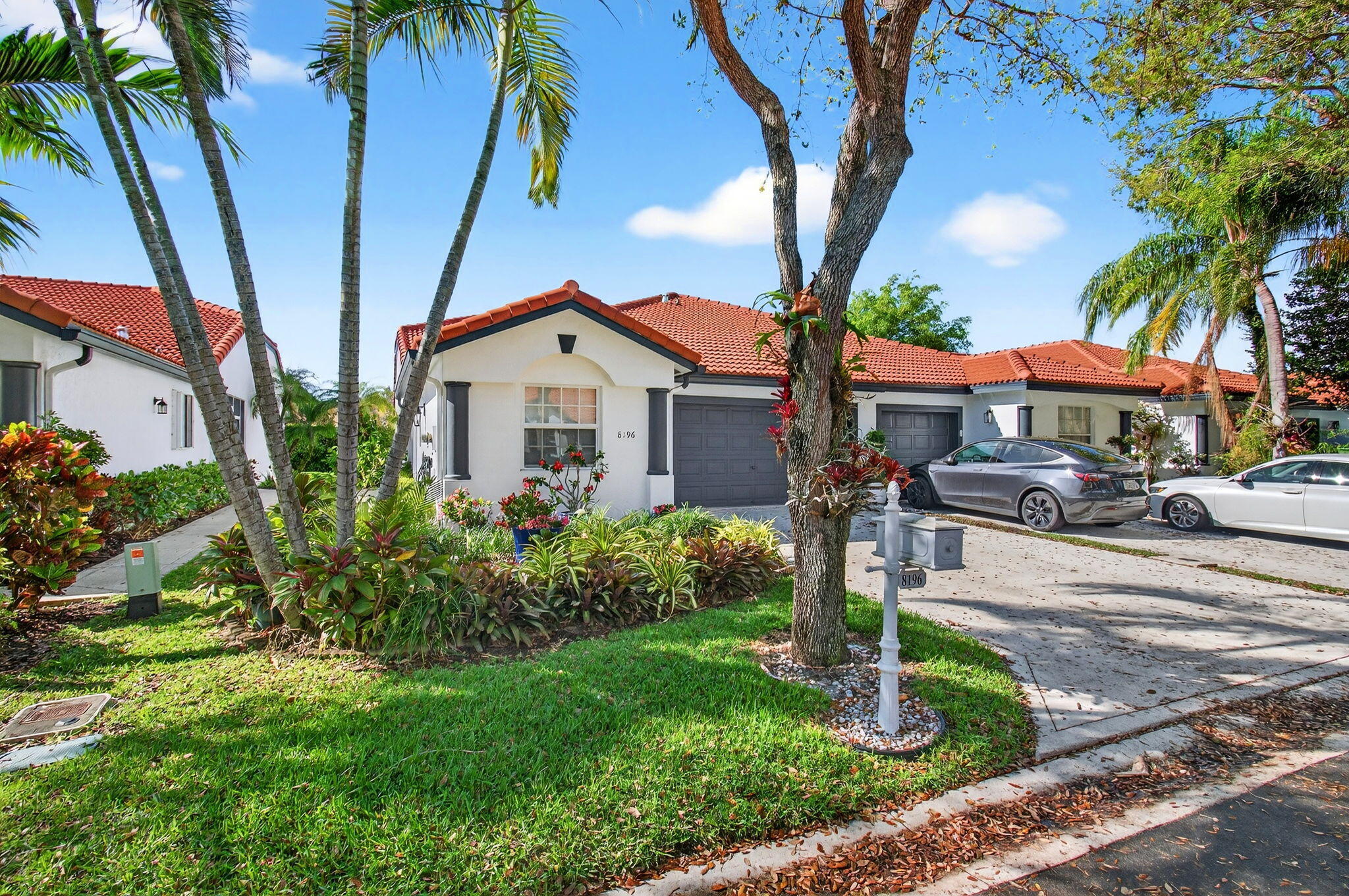 8196 Vía Di Veneto Boca Raton, FL 33496 - Photo 2 of 65 EXTERIOR FRONT