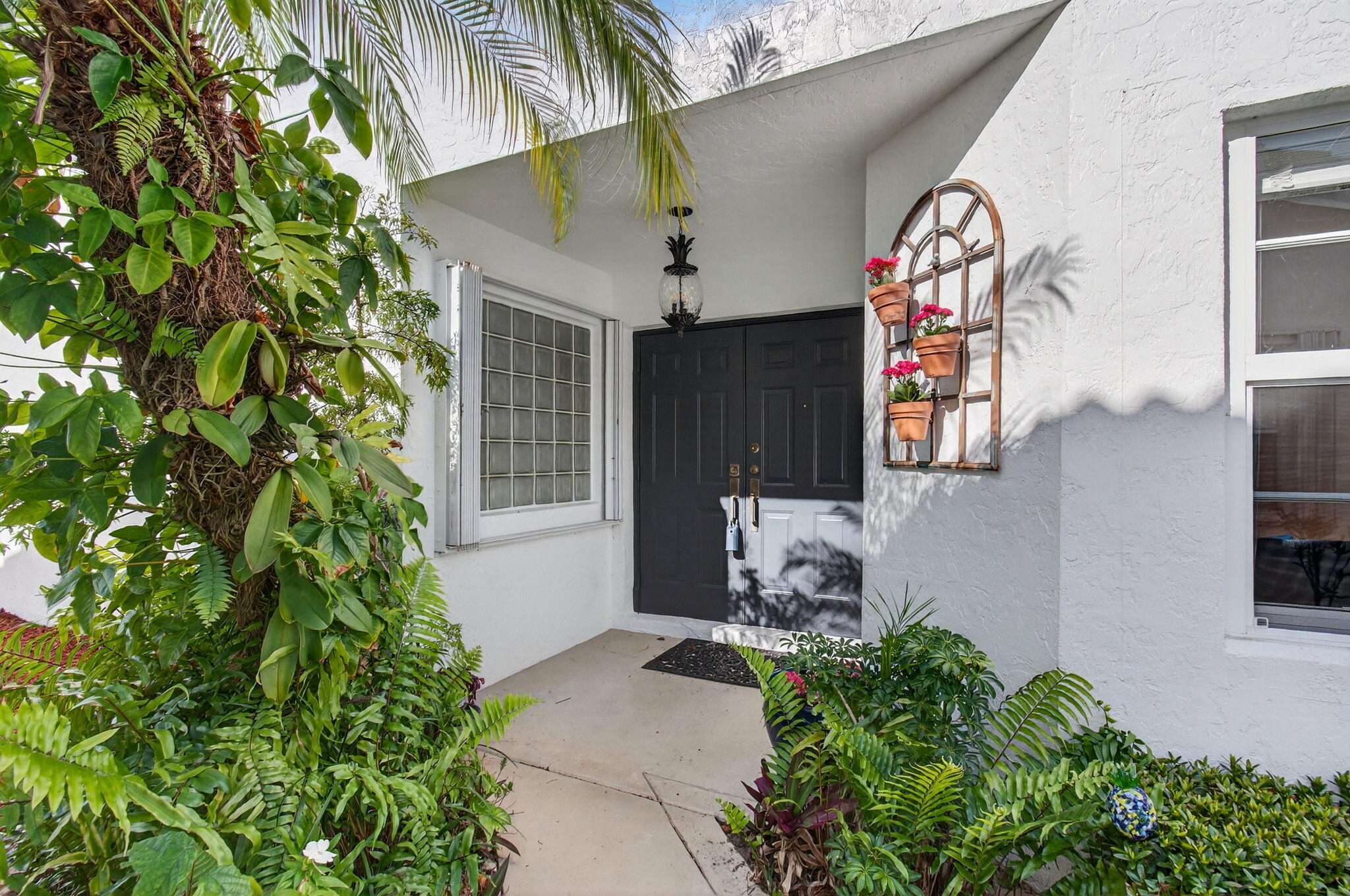 8196 Vía Di Veneto Boca Raton, FL 33496 - Photo 5 of 65 EXTERIOR FRONT