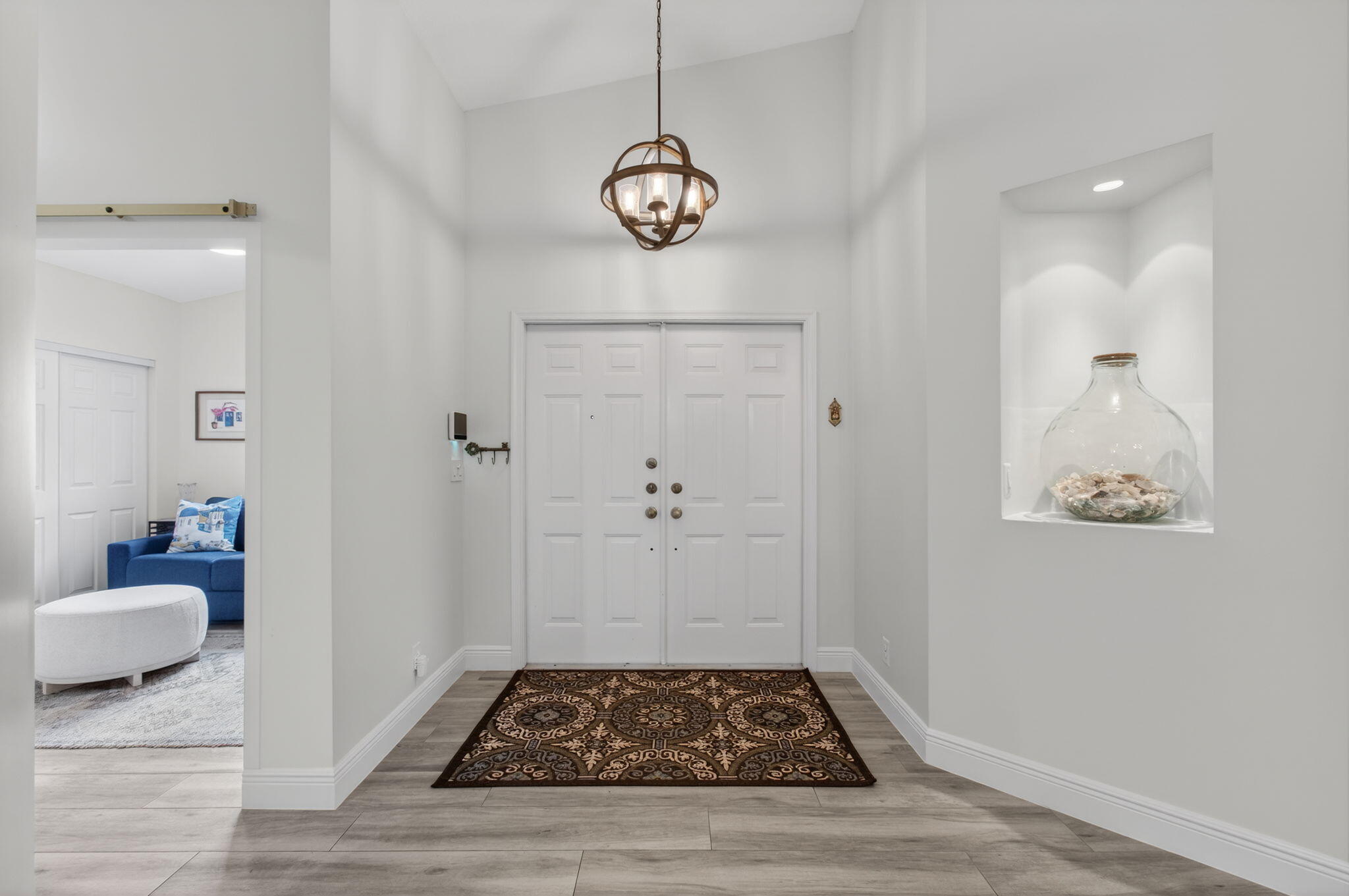 8196 Vía Di Veneto Boca Raton, FL 33496 - Photo 6 of 65 FOYER
