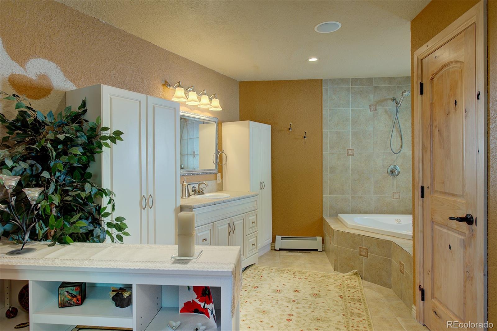 127 Aspen Place Evergreen, CO 80439 - Photo 16 of 35