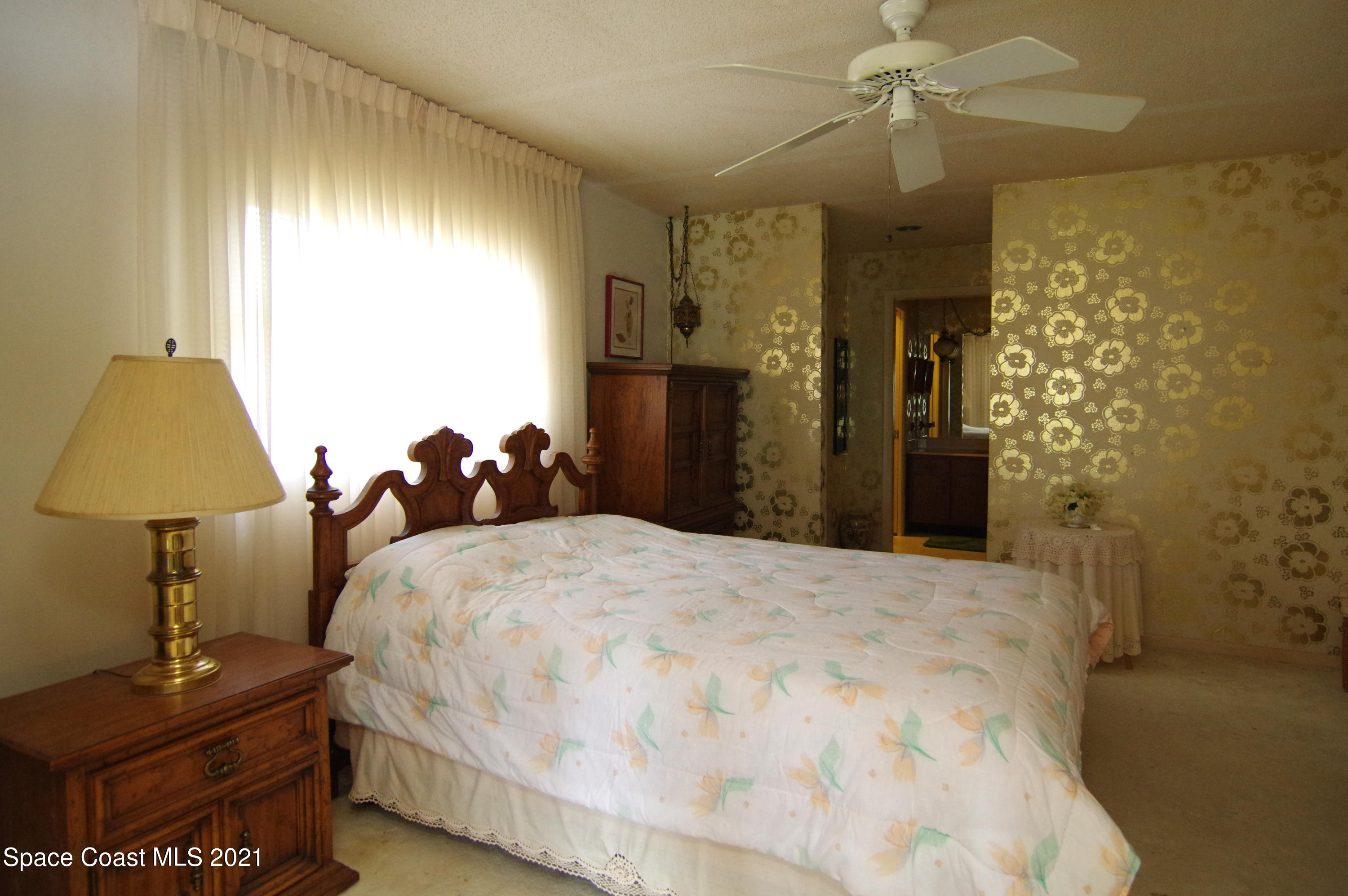 47 Country Club Road Cocoa Beach, FL 32931 - Photo 14 of 32 Master to Bath/Walk-In Closets