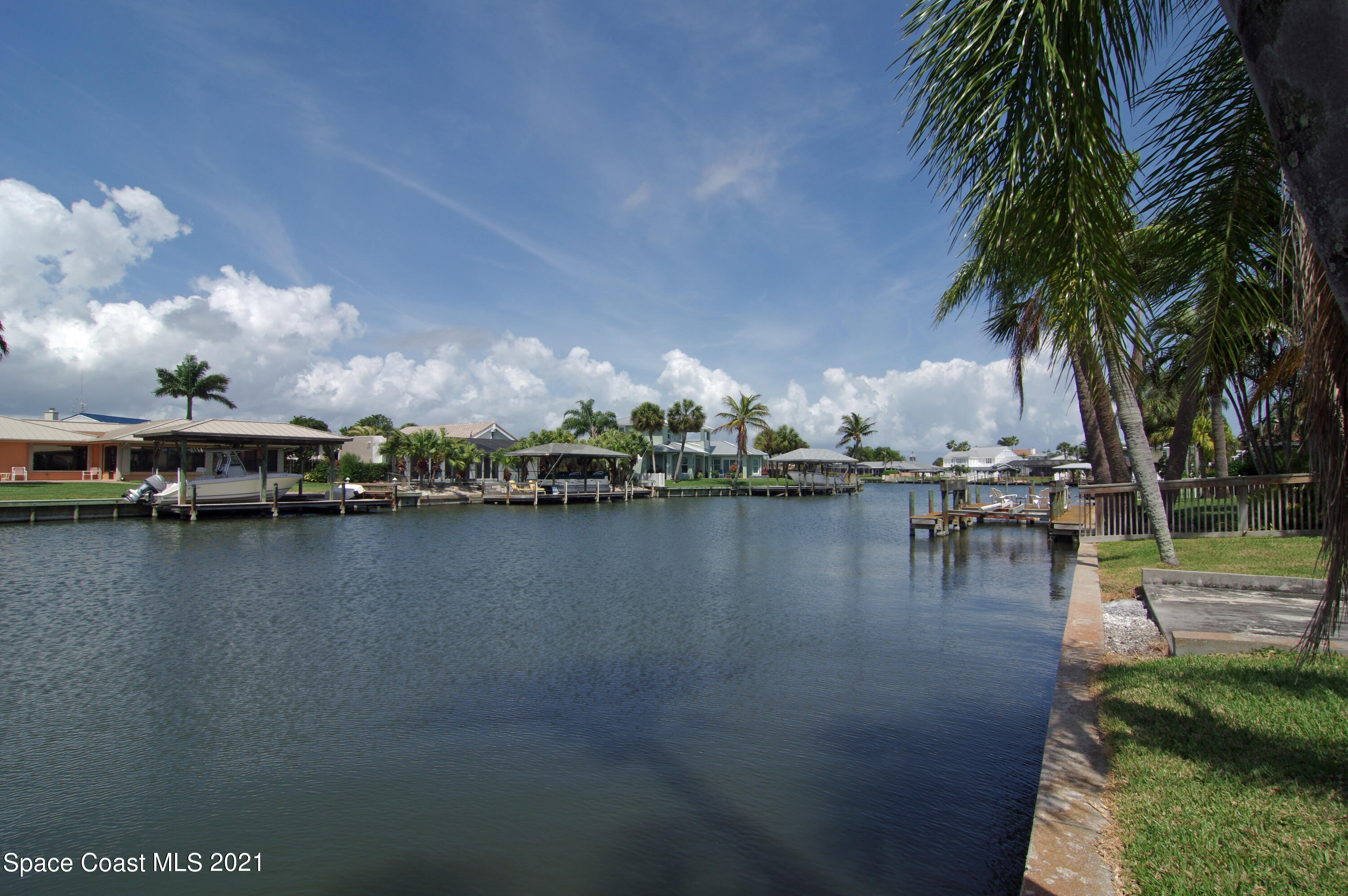 47 Country Club Road Cocoa Beach, FL 32931 - Photo 24 of 32 Waterfront Paradise