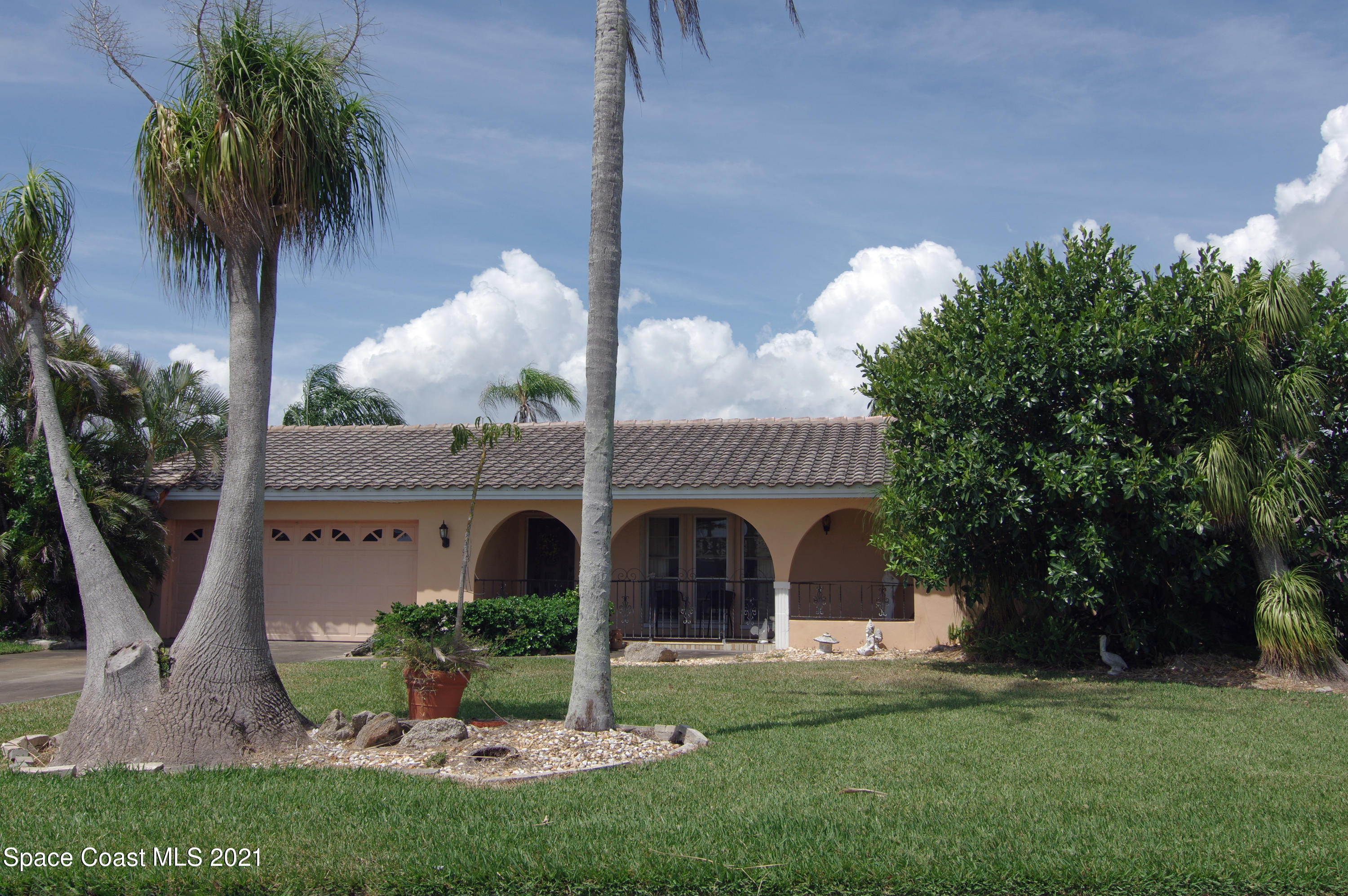 47 Country Club Road Cocoa Beach, FL 32931 - Photo 27 of 32 Sunset Views Daily